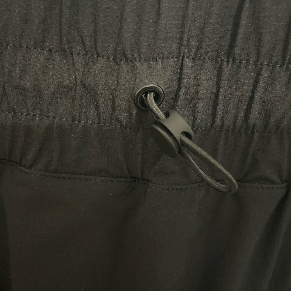 Black Cargo Skort—NWT - Picture 6 of 8